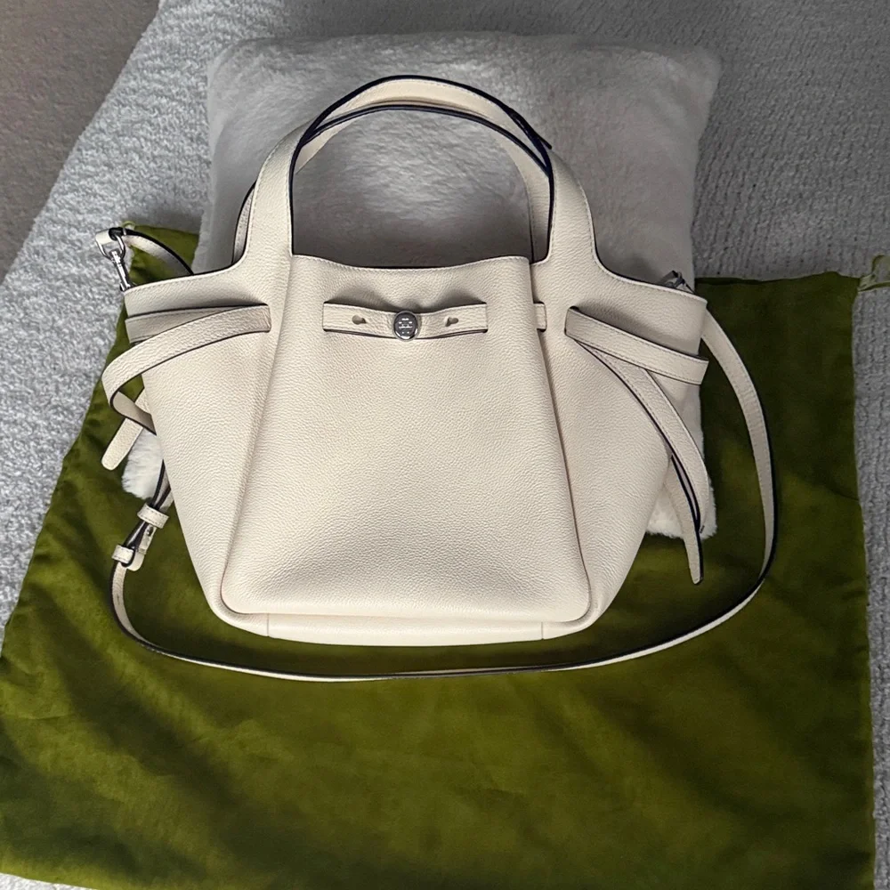 TORY BURCH Small Romy Tote Light Cream Leather Bag Handbag Silver Accents - Picture 2 of 16